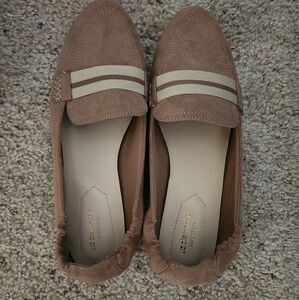 Liz Claiborne Women’s Blakely Memory Foam Loafers Size 9